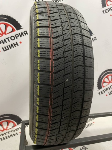 Bridgestone Blizzak VRX2 R15 185/65