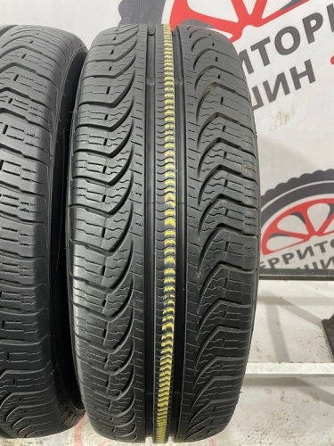 Pirelli P4 Four Seasons R15 205/65