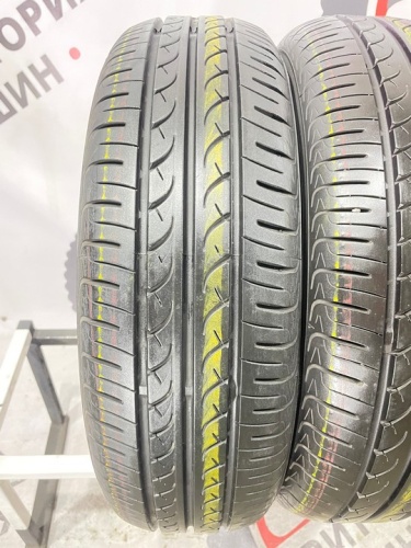 Yokohama BluEarth AE01 R14 175/65