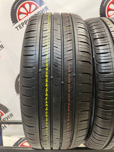 Kumho Solus TA31 215/50/17