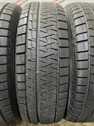 Formula Ice FR R17 225/65