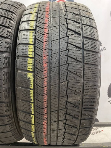 Bridgestone Blizzak VRX  R18 245/50