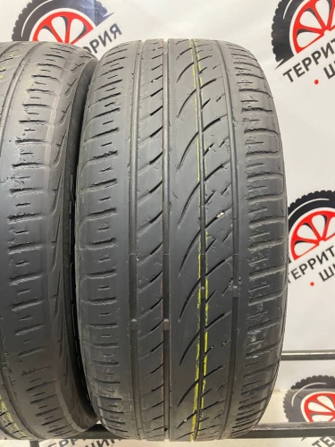 Maxtrek Fortis T5 235/45/19