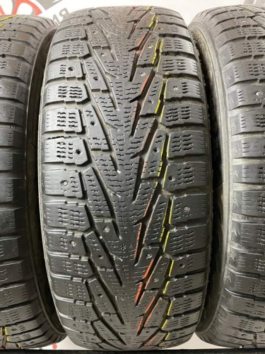 Nokian Hakkapeliitta 7 R17 235/65