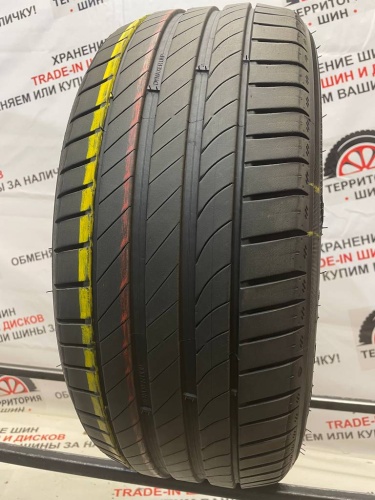 Kleber Dynaxer UHP R17	225/45