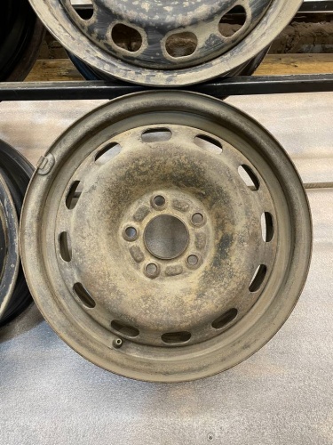 Штампы R15	  5*108   6J   ET52,5  ЦО63,3