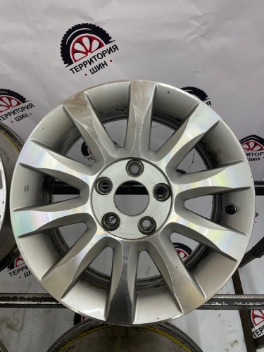 Литье Нисан R16 5*114.3 ЕТ50 6j ЦО66