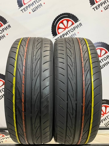 Yokohama Advan Fleva V701 R18 225/50