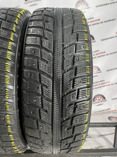 Kumho I'Zen KW22  R16 205/60