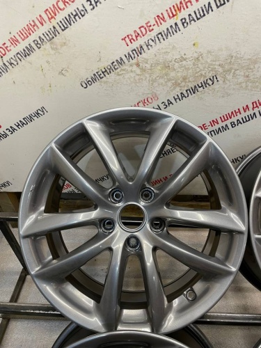 Литье Ниссан R17  5*114,3	ЦО66,1  ЕТ45  7,5J