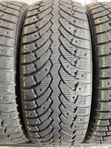 Formula Ice  R16 215/65