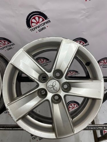 Литьё Mitsubishi orig R16 5x114.3 dia 67.1 Et45 6.5J