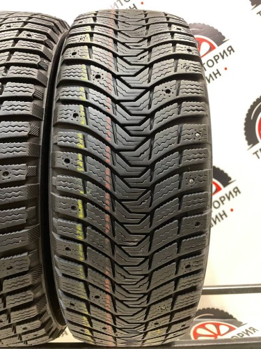 Michelin X-ice North 3 215/60/17