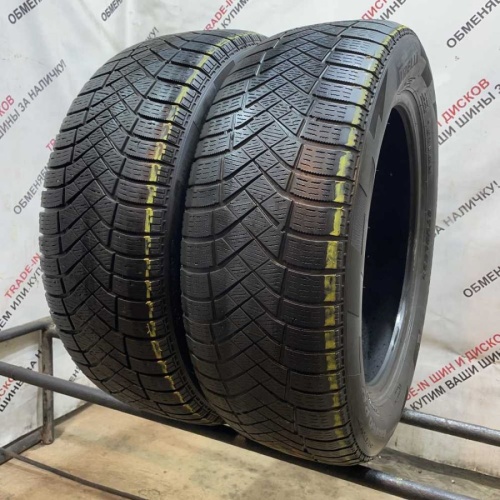 Pirelli Ice Zero R17 215/60