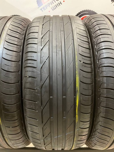 Bridgestone Turanza Too1 R18	225/50