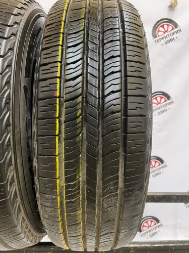 Kumho Road Venture APT KL51 215/70 R15 98H