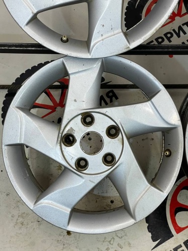 Литье Дастер оригинал R16 5*114,3 ЦО 66,6 ЕТ50 6.5J