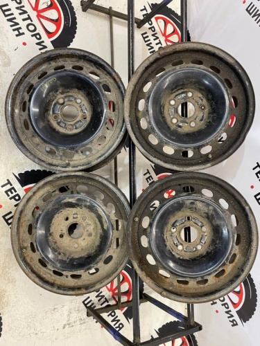 Штампы R16 5*112 ЦО57,1 ЕТ42 7J