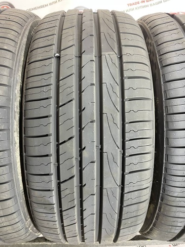 Zeta Impero R21	265/45