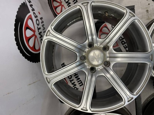 Литые  R17 5x114.3 ЦО 70.1 et45 7 j
