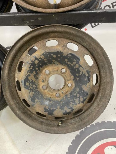 Штампы FORD Ржавые R15 5X108/D63,4/ET50/J6