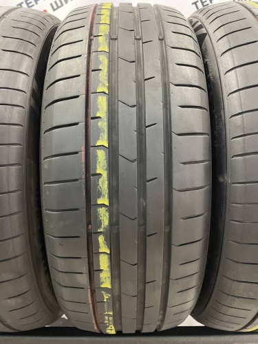 Windforce Catchfors UHP Pro R16 195/55