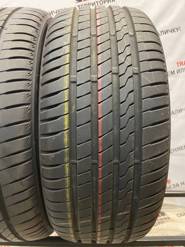 Firestone Roadhawk R17 215/45