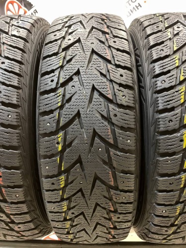 Nexen Winguard WinSpike WS62 215/70/16