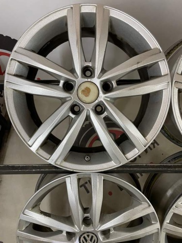 Литые Tiguan/B6 PASSAT R16 5x112/57,1/ET45/6J