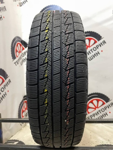 Roadstone WinGuardIce 175/70/13