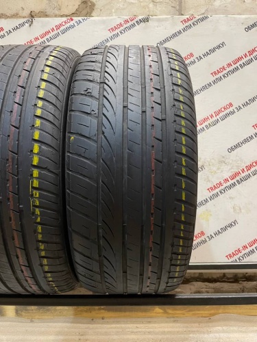 Headway HU901 R17	215/50