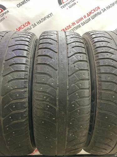 Bridgestone ice cruiser 7000 R17 235/65