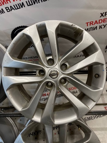 Диски литые Nissan  R17	5*114,3	7J  ET47 ЦО 66,1