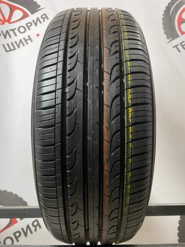 Kumho Solus KH25 R17 205/55