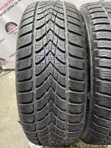 Dunlop SP Winter Sport 4D  R18 215/55