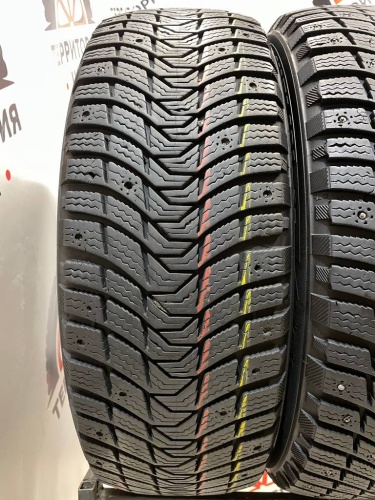 Michelin X-ice North 3 215/60/17