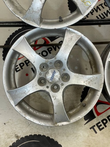 Литье VAG R16 5*108 ЦО65,1 ЕТ48 7J