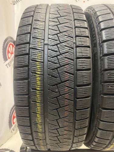 Formula Ice FR 215/45/17