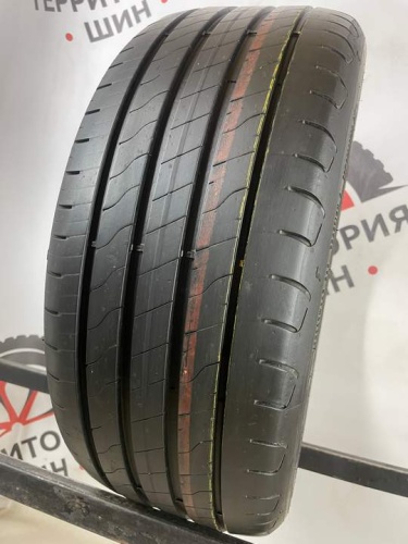 GoodYear Effecient Grip Perfomance 2 R17 225/45