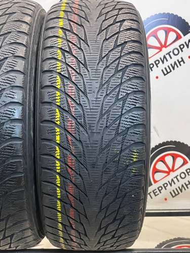 Nokian Hakkapeliitta R2 RFT R17 225/55