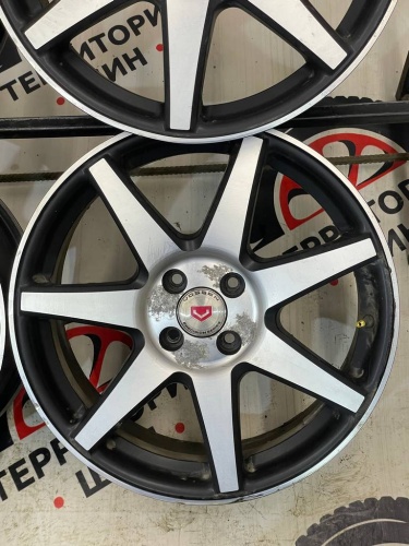 Литье VESTA R17	4*100 ЦО60,1	ЕТ42 7J