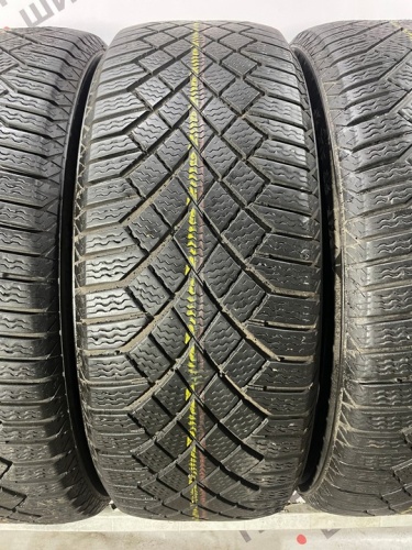 Continental VikingContact 7 R19 225/55