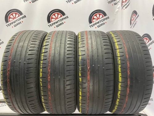 Nokian Nordman SZ R 17	215/55