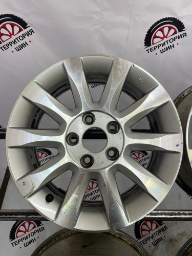 Литье Нисан R16 5*114.3 ЕТ50 6j ЦО66