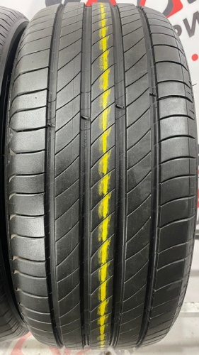 Michelin Primacy 4 R16 215/55
