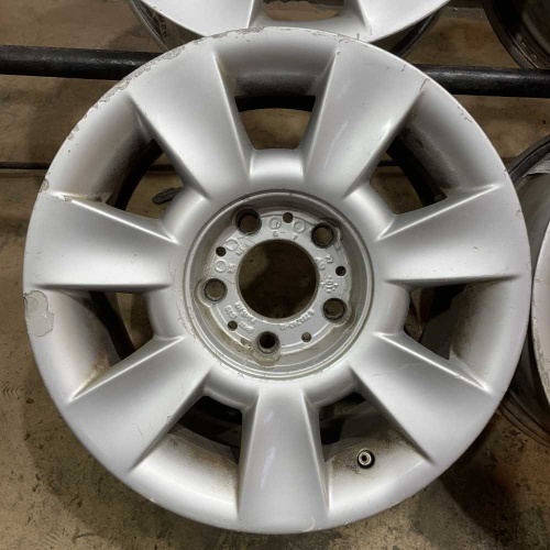 Литые диски BMW IS 20