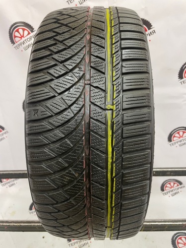 Kumho WinterCraft WP72 R18 245/45 100V