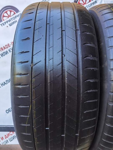 Michelin Latitude Sport 3 R19 255/55.