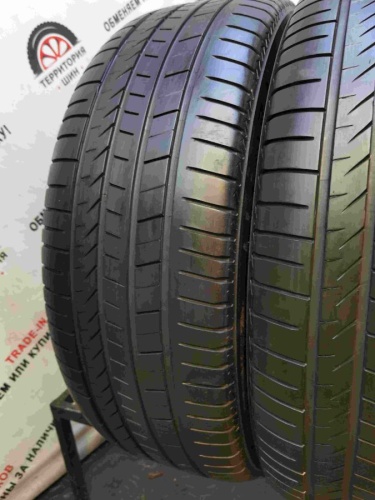 Bridgestone Alenza 001 R20 235/55