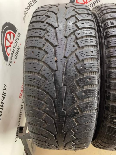 Nokian Hakkapeliitta 5 R17 235/60